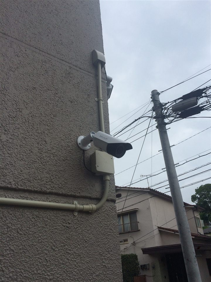 福岡市のマンションに設置した防犯カメラ